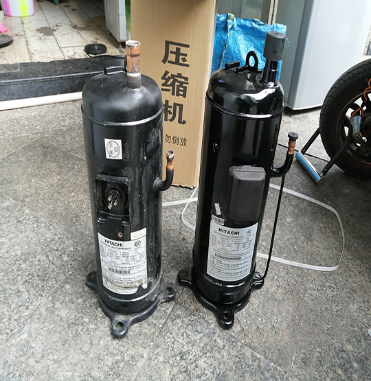 叠彩中央空调压缩机的更换维修